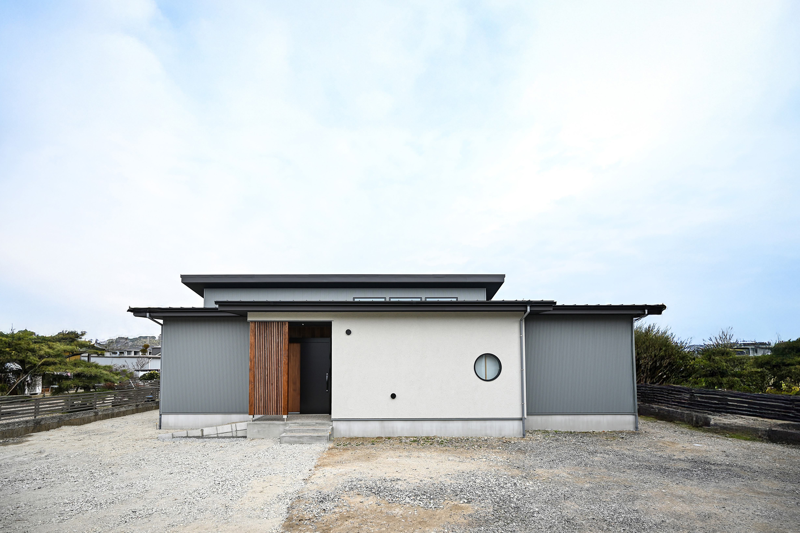 【平屋】開放感ある勾配天井が魅力のLDK